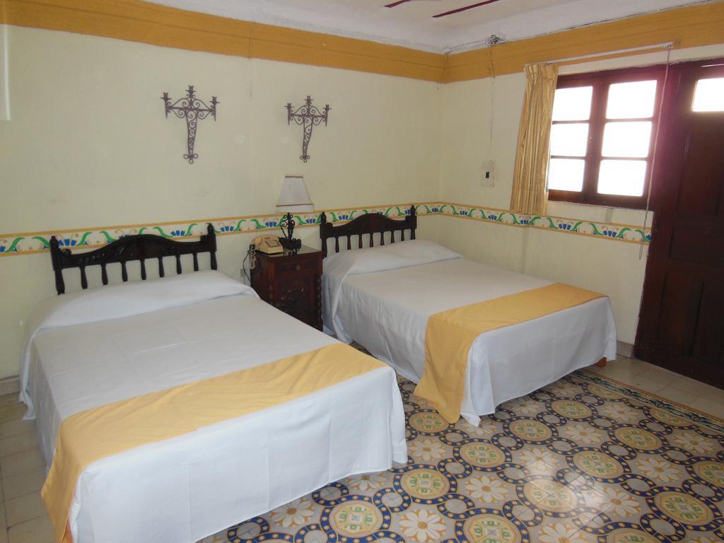 Hotel Toledo & Galeria Mérida